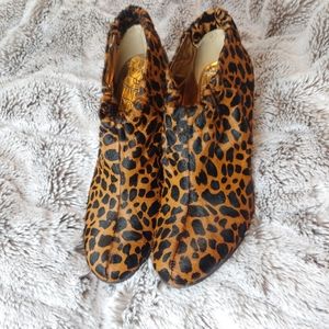 Sam Edelman Cheetah Print Simone Fur Booti…
